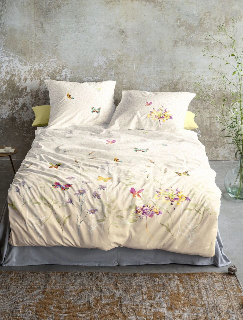 Glamour 8887 3 Glamour 8887