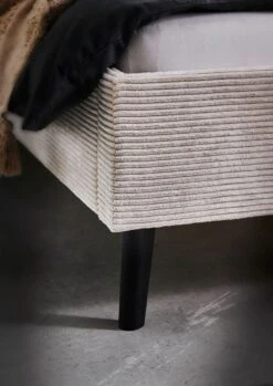 Avola 12 Avola -Betten-Prinz Avola Poso 100 beige Detail Fuss 14364 23 1280x1280