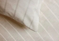 Opulence Streifen 7200016, Lyocell( Tencel) Cashmere 7 Opulence Streifen 7200016, Lyocell( Tencel) Cashmere -Betten-Prinz HEFEL Opulence Bettwaesche Streifen Image5 1280x1280