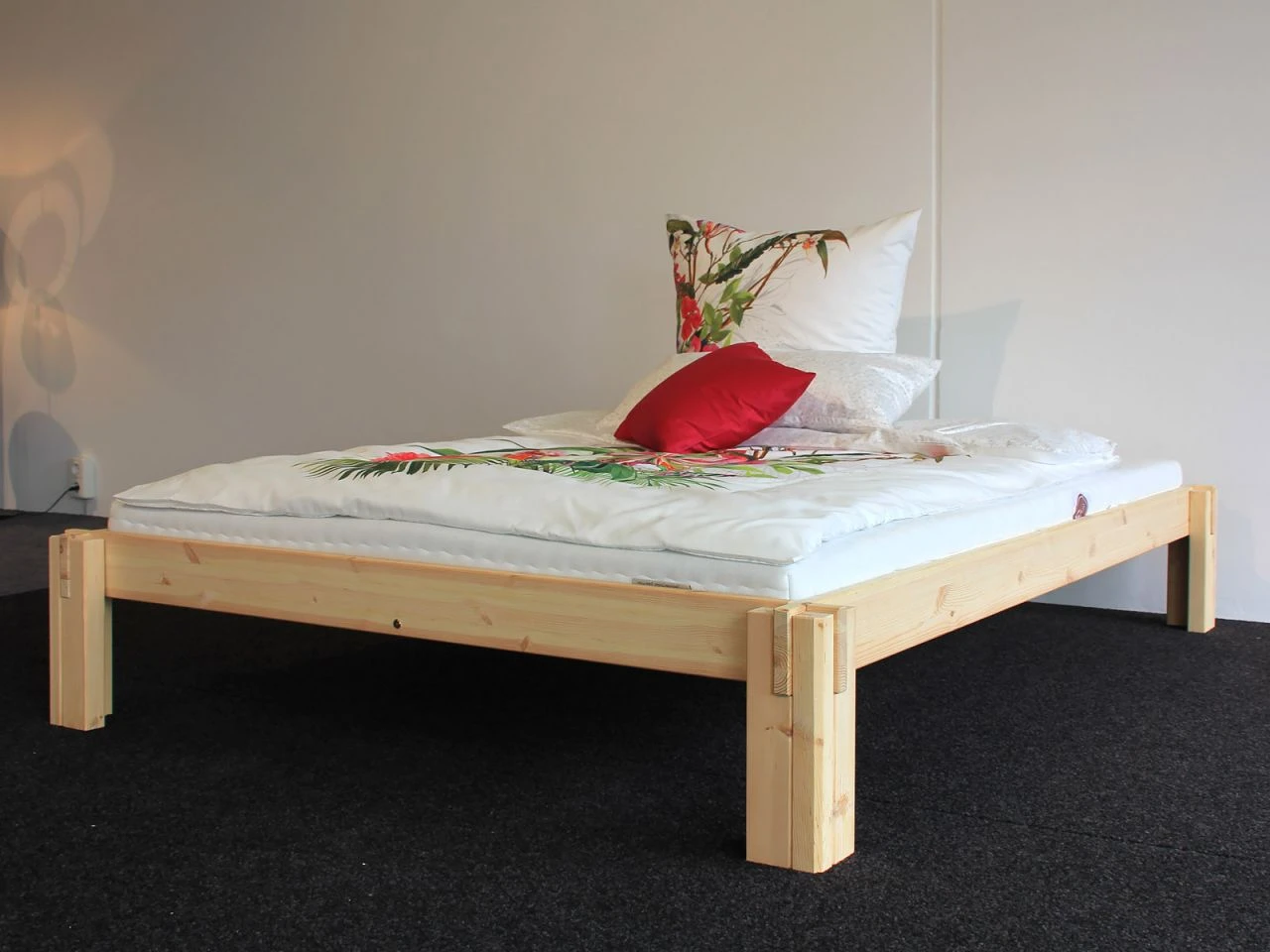 Trendline Cross Bett Kiefer 5 Trendline Cross Bett Kiefer – Bild 3