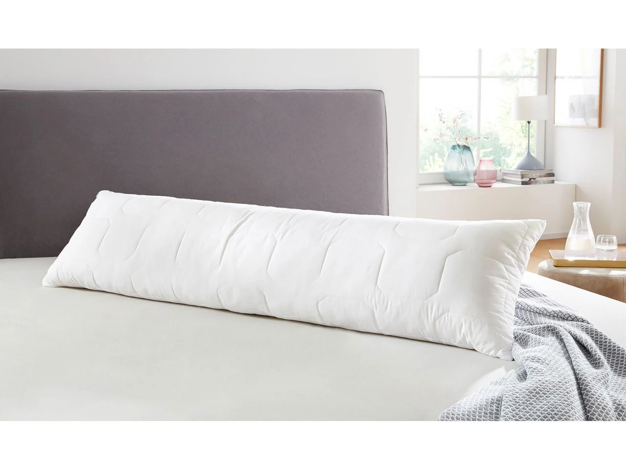 Trendline Seitenschläferkissen Basic Kochfest 4 Trendline Seitenschläferkissen Basic Kochfest – Bild 2